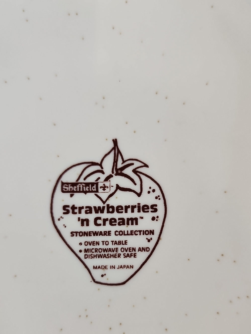 Vintage Sheffield Strawberries 'N Cream - Picture 10 of 12